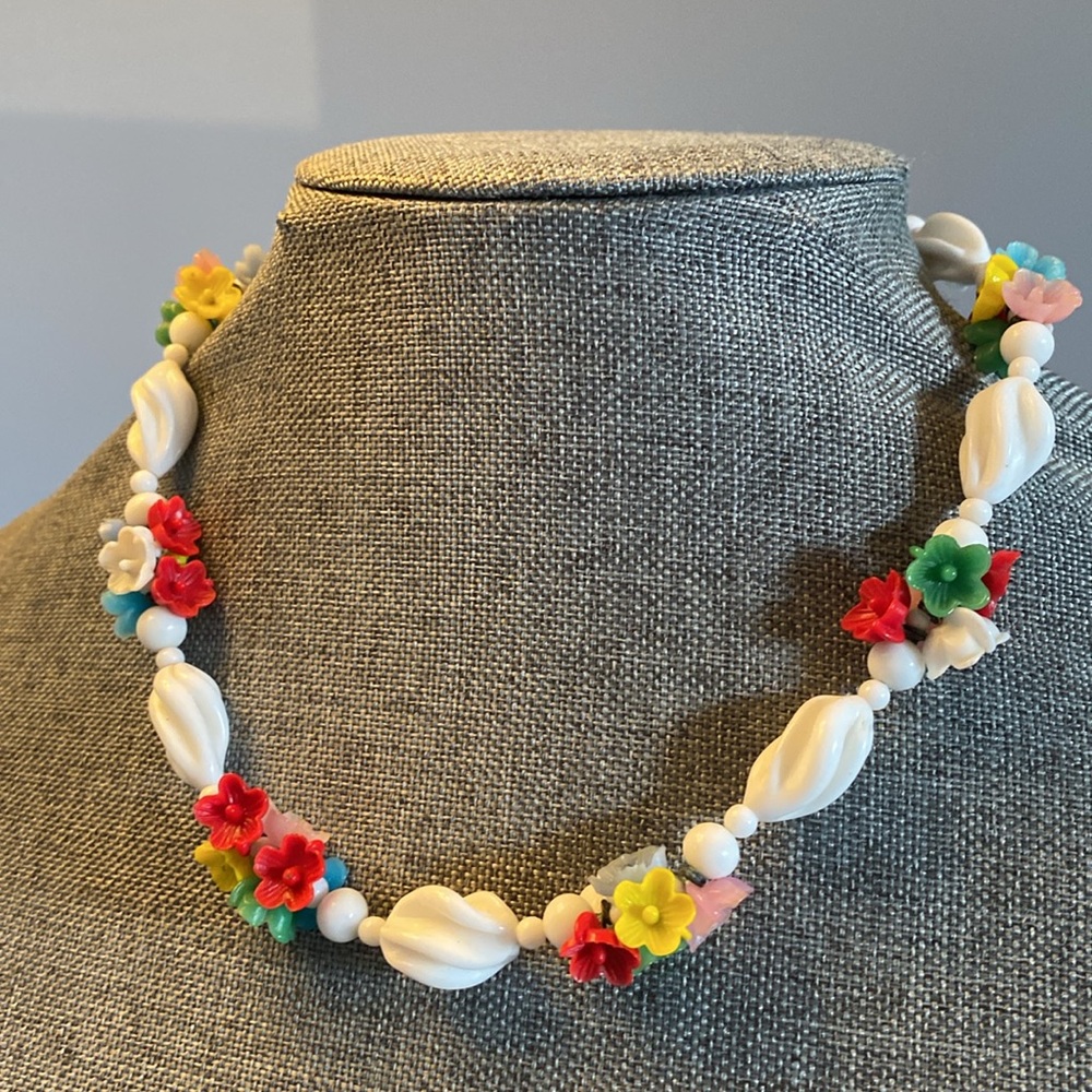 Vintage Floral‘Fruit Salad’ Necklace